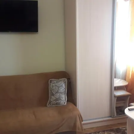 Margaryta Πανσιόν 4*